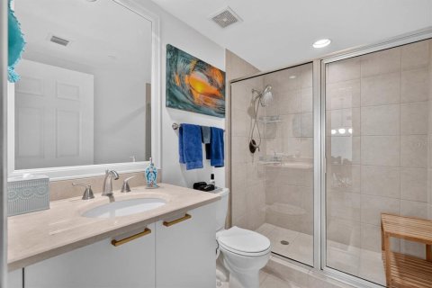 Condo in Holly Hill, Florida, 2 bedrooms  № 2374112 - photo 25
