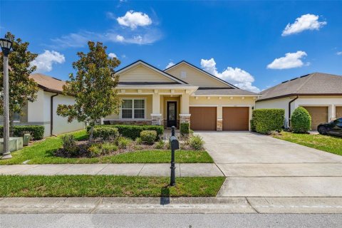 House in Davenport, Florida 4 bedrooms, 191.19 sq.m. № 2231907