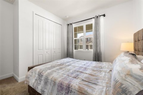 Casa en venta en Davenport, Florida, 4 dormitorios, 191.19 m2 № 2231907 - foto 20