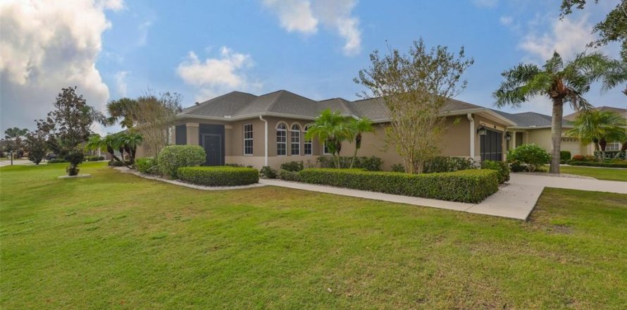 Casa en Sun City Center, Florida 2 dormitorios, 164.9 m2 № 1903759