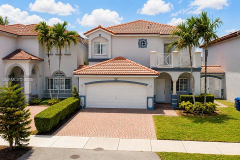 Villa ou maison à vendre à Miami, Floride: 4 chambres, 214.14 m2 № 2087075 - photo 30