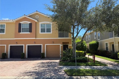 Condominio en Sarasota, Florida, 2 dormitorios  № 2296862