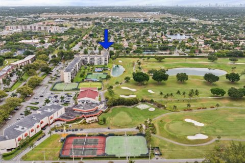 Copropriété à louer à Hollywood, Floride: 1 chambre, 74.32 m2 № 2254685 - photo 3