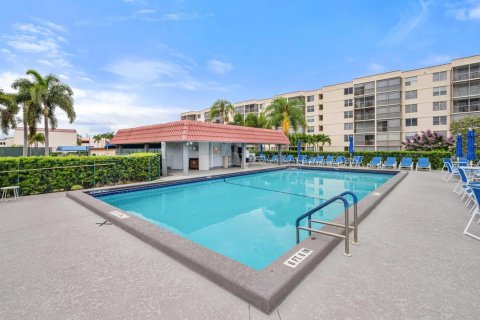 Copropriété à louer à Hollywood, Floride: 1 chambre, 74.32 m2 № 2254685 - photo 19