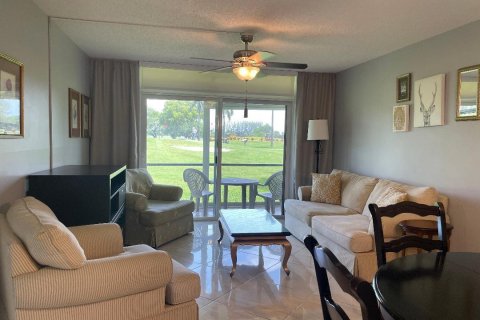 Copropriété à louer à Hollywood, Floride: 1 chambre, 74.32 m2 № 2254685 - photo 9