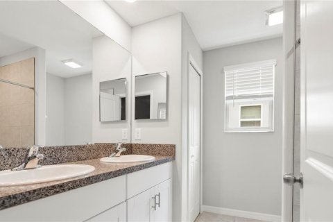 Villa ou maison à vendre à Tampa, Floride: 4 chambres, 163.88 m2 № 1888550 - photo 27