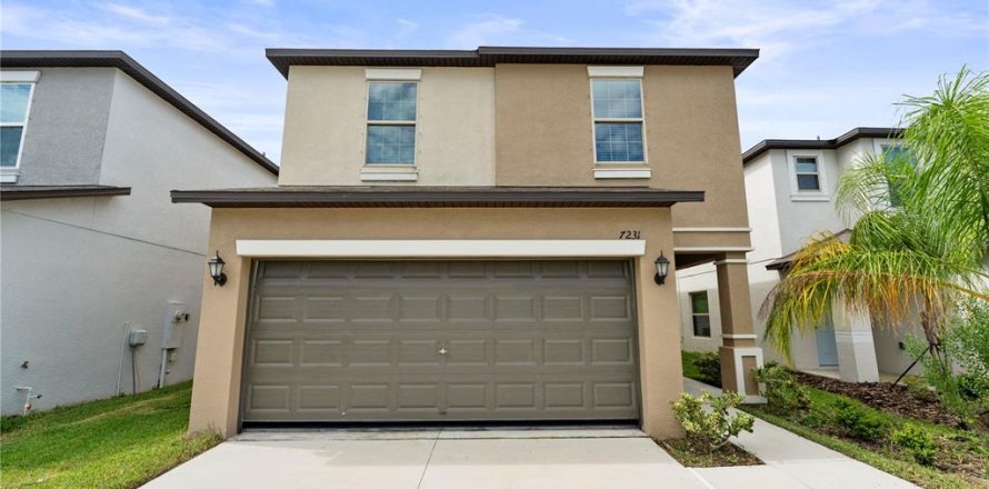 Villa ou maison à Tampa, Floride 4 chambres, 163.88 m2 № 1888550