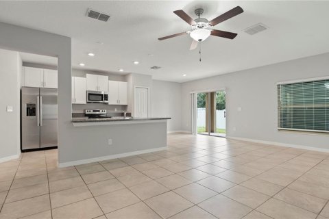 Villa ou maison à vendre à Tampa, Floride: 4 chambres, 163.88 m2 № 1888550 - photo 10