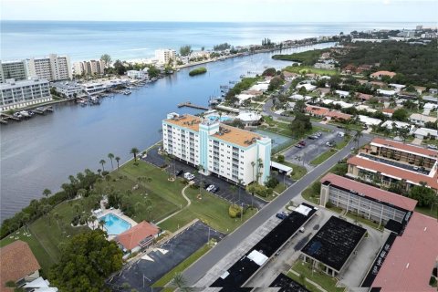 Condominio en alquiler en Largo, Florida, 2 dormitorios, 112.88 m2 № 1840381 - foto 14