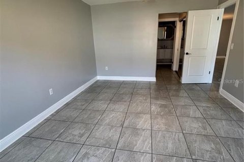 Condominio en alquiler en Largo, Florida, 2 dormitorios, 112.88 m2 № 1840381 - foto 8
