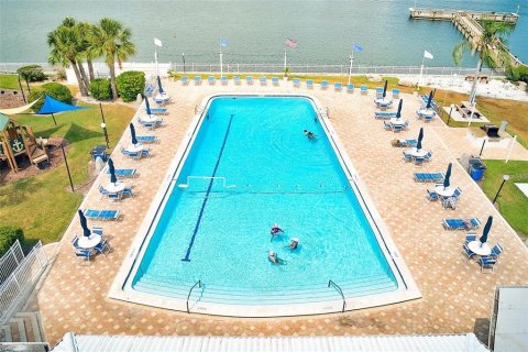Condominio en alquiler en Largo, Florida, 2 dormitorios, 112.88 m2 № 1840381 - foto 17