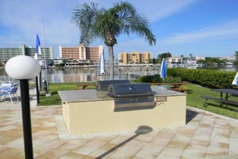 Condominio en alquiler en Largo, Florida, 2 dormitorios, 112.88 m2 № 1840381 - foto 19