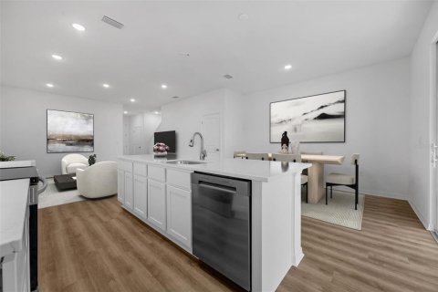 Купить таунхаус в Деланд, Флорида 10 комнат, 154.5м2, № 2208740 - фото 10