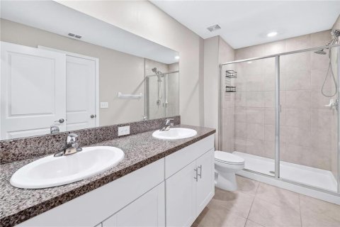 Townhouse in Riverview, Florida 3 bedrooms, 155.15 sq.m. № 2393939 - photo 19