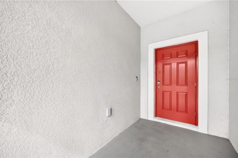 Townhouse in Riverview, Florida 3 bedrooms, 155.15 sq.m. № 2393939 - photo 3