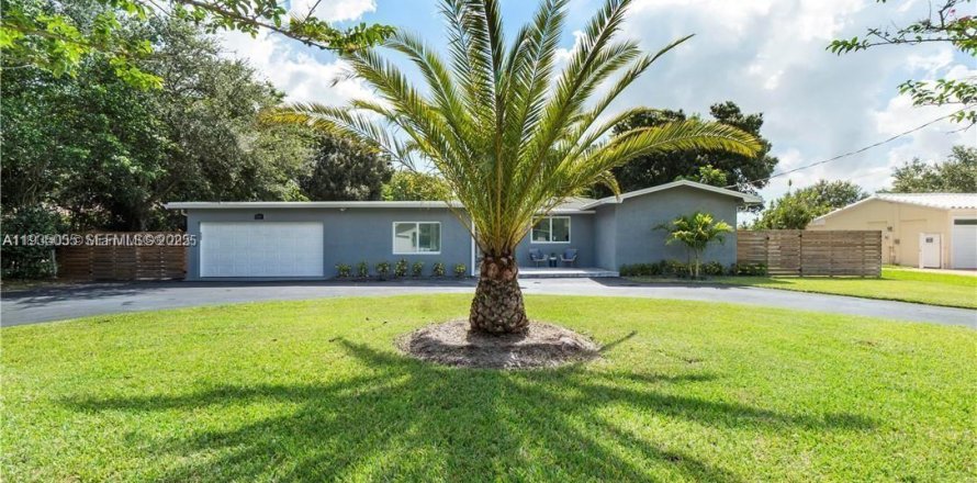 Casa en Plantation, Florida 5 dormitorios № 1993214