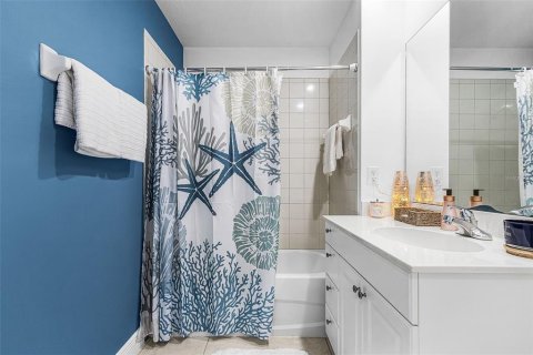 Condo in Punta Gorda, Florida, 2 bedrooms  № 2166605 - photo 27