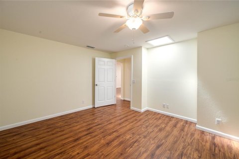 House in Winter Haven, Florida 3 bedrooms, 187.11 sq.m. № 1808691 - photo 18