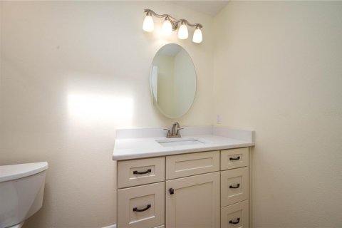 House in Winter Haven, Florida 3 bedrooms, 187.11 sq.m. № 1808691 - photo 19