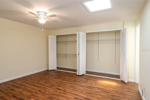 House in Winter Haven, Florida 3 bedrooms, 187.11 sq.m. № 1808691 - photo 12