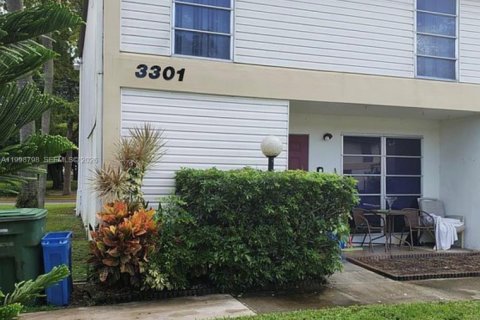 Adosado en venta en Hollywood, Florida, 4 dormitorios, 155.15 m2 № 2066933 - foto 9