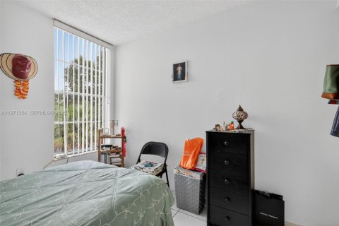Condominio en venta en Miami, Florida, 2 dormitorios, 84.91 m2 № 2272461 - foto 16