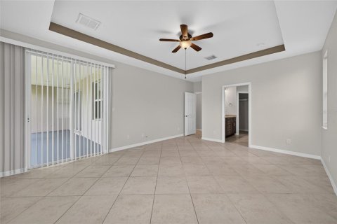 Villa ou maison à vendre à Cape Coral, Floride: 3 chambres, 147.99 m2 № 2203799 - photo 10
