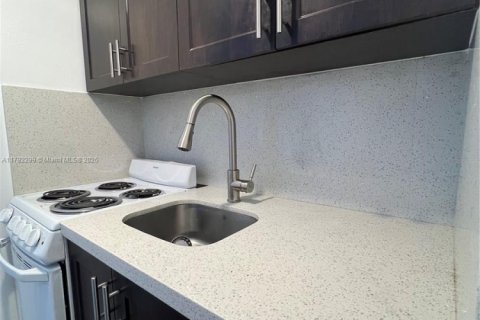 Appartement à louer à Miami, Floride: 37.16 m2 № 1725866 - photo 8