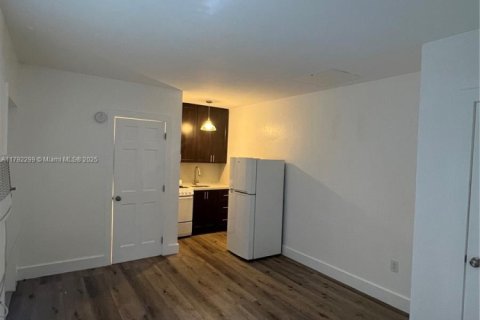 Appartement à louer à Miami, Floride: 37.16 m2 № 1725866 - photo 17