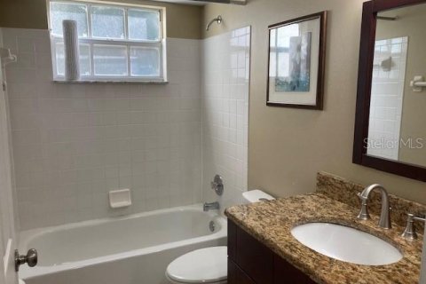 Condo in Kissimmee, Florida, 3 bedrooms  № 2369402 - photo 7