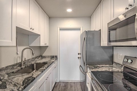 Copropriété à vendre à Pompano Beach, Floride: 2 chambres, 69.68 m2 № 2084141 - photo 9