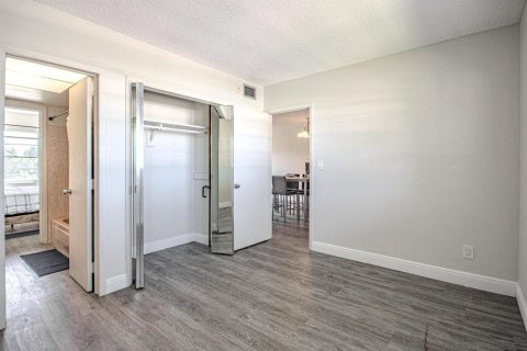 Copropriété à vendre à Pompano Beach, Floride: 2 chambres, 69.68 m2 № 2084141 - photo 20