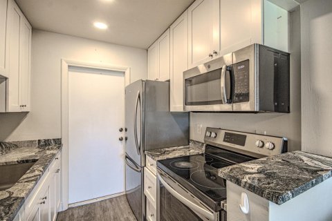 Copropriété à vendre à Pompano Beach, Floride: 2 chambres, 69.68 m2 № 2084141 - photo 10