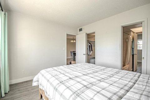 Copropriété à vendre à Pompano Beach, Floride: 2 chambres, 69.68 m2 № 2084141 - photo 17