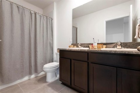 House in Bradenton, Florida 4 bedrooms, 219.62 sq.m. № 1791641 - photo 26