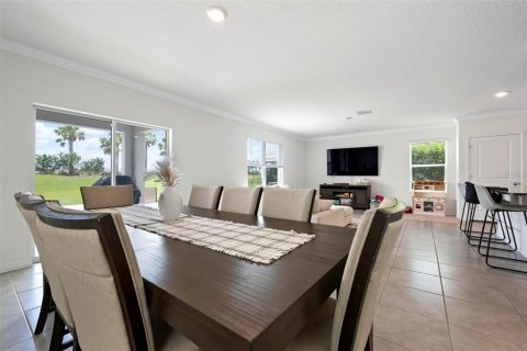House in Bradenton, Florida 4 bedrooms, 219.62 sq.m. № 1791641 - photo 10