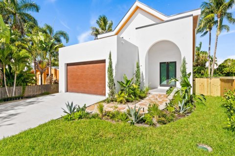 Casa en Fort Lauderdale, Florida 3 dormitorios, 271.65 m2 № 2271211