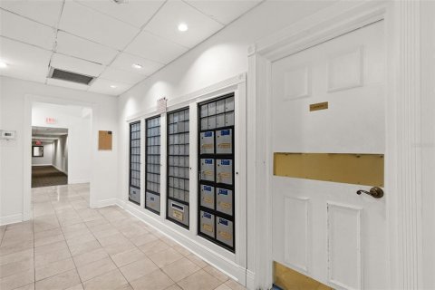 Condominio en venta en Tampa, Florida, 1 dormitorio, 69.68 m2 № 2229829 - foto 27