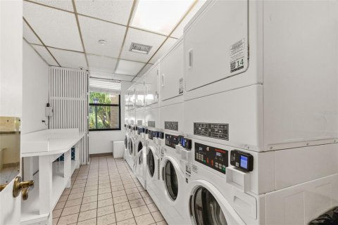Condominio en venta en Tampa, Florida, 1 dormitorio, 69.68 m2 № 2229829 - foto 28