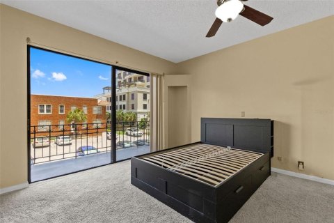 Condominio en venta en Tampa, Florida, 1 dormitorio, 69.68 m2 № 2229829 - foto 17