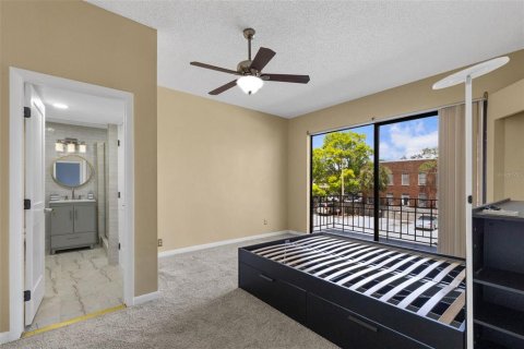 Condominio en venta en Tampa, Florida, 1 dormitorio, 69.68 m2 № 2229829 - foto 16