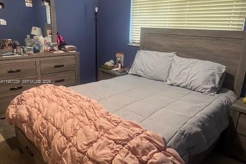 Casa en venta en Miami, Florida, 4 dormitorios, 130.06 m2 № 2056737 - foto 23