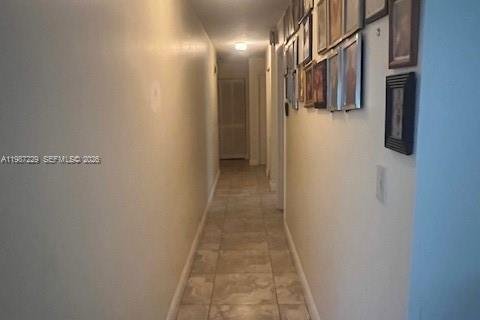 Casa en venta en Miami, Florida, 4 dormitorios, 130.06 m2 № 2056737 - foto 14