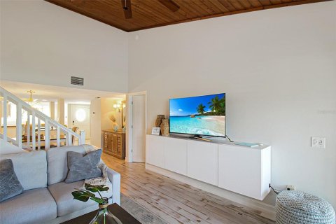 Copropriété à louer à Sarasota, Floride: 2 chambres, 152.82 m2 № 2298872 - photo 20