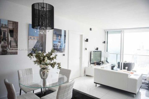 Condominio en venta en Miami, Florida, 2 dormitorios, 134.71 m2 № 2154814 - foto 2