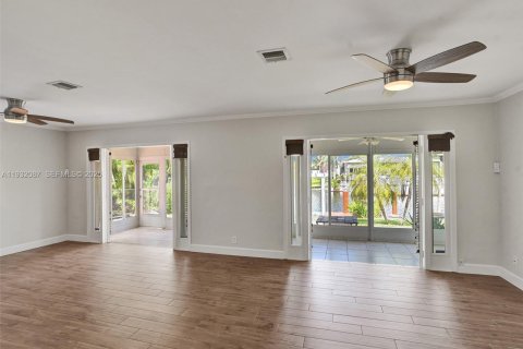 Купить виллу или дом в Форт-Лодердейл, Флорида 3 спальни, 166.48м2, № 1990673 - фото 24