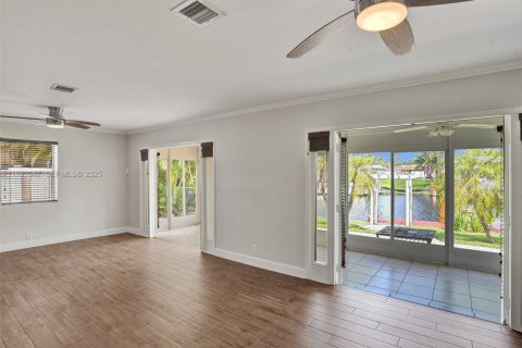 Купить виллу или дом в Форт-Лодердейл, Флорида 3 спальни, 166.48м2, № 1990673 - фото 25