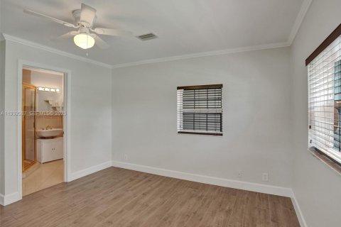 Купить виллу или дом в Форт-Лодердейл, Флорида 3 спальни, 166.48м2, № 1990673 - фото 15