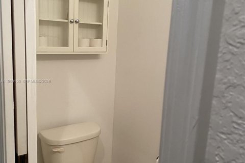 Adosado en venta en Weston, Florida, 4 dormitorios, 217.39 m2 № 2006841 - foto 28