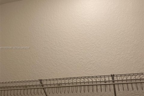 Adosado en venta en Weston, Florida, 4 dormitorios, 217.39 m2 № 2006841 - foto 30